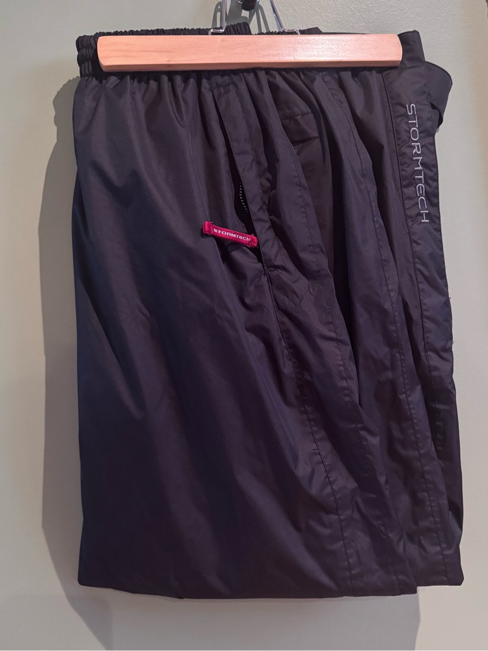 STORMTECH Black Pants - Size Med Men’s